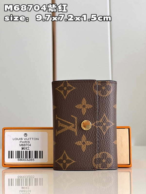 COZY - LOV Wallets - 427