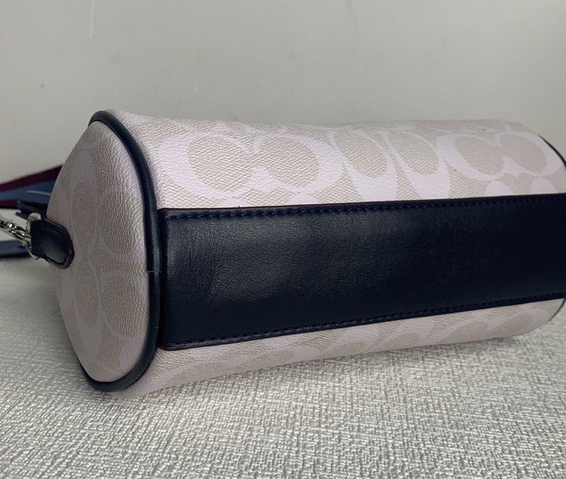 COZY - CAH Bags - 188