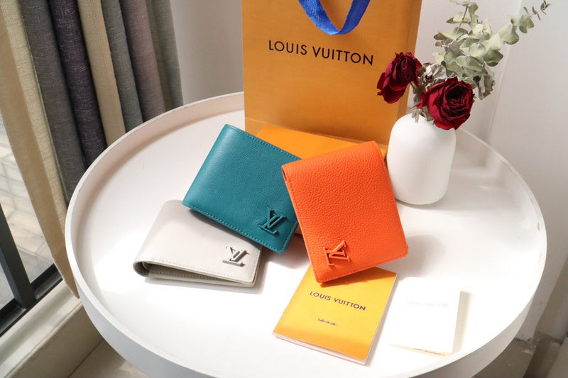 COZY BAGS - LOV Wallets - 635