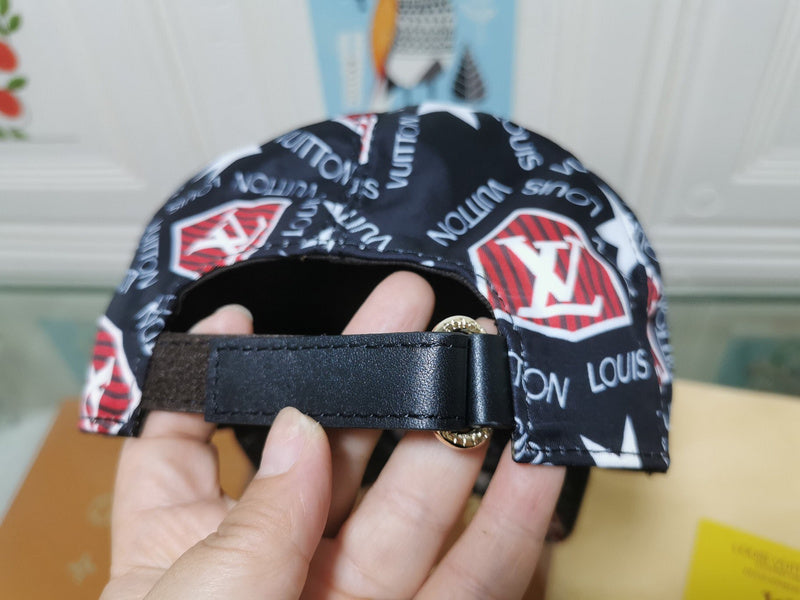 COZY BAGS - LOV Hats & Caps - 200
