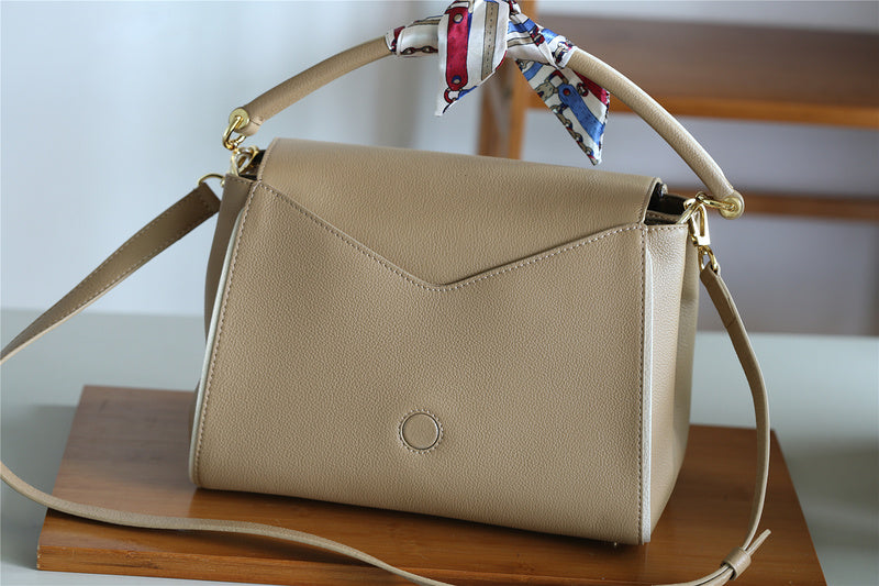 COZY - LOV Lady Bags - 1800