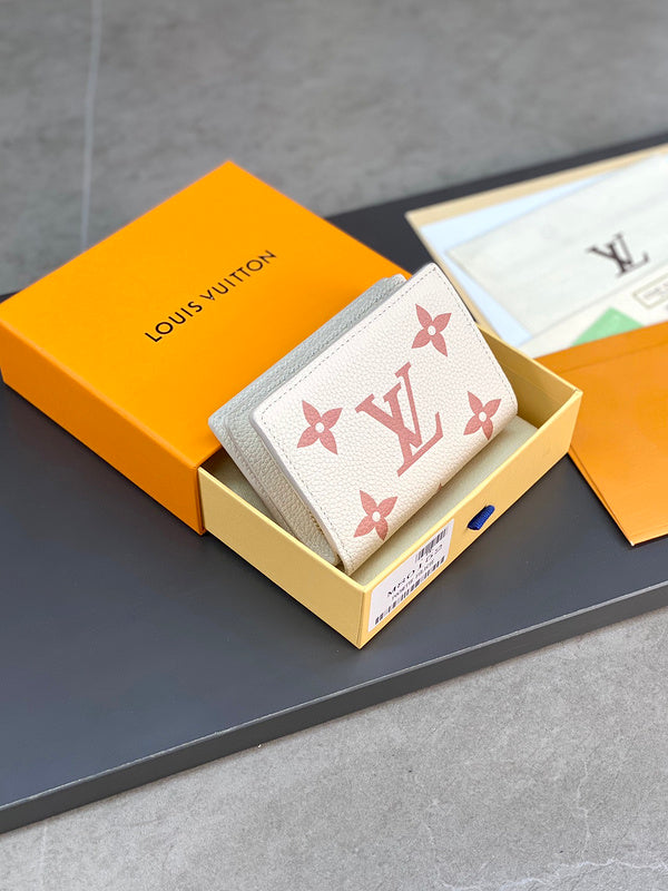 COZY - LOV Wallets - 032