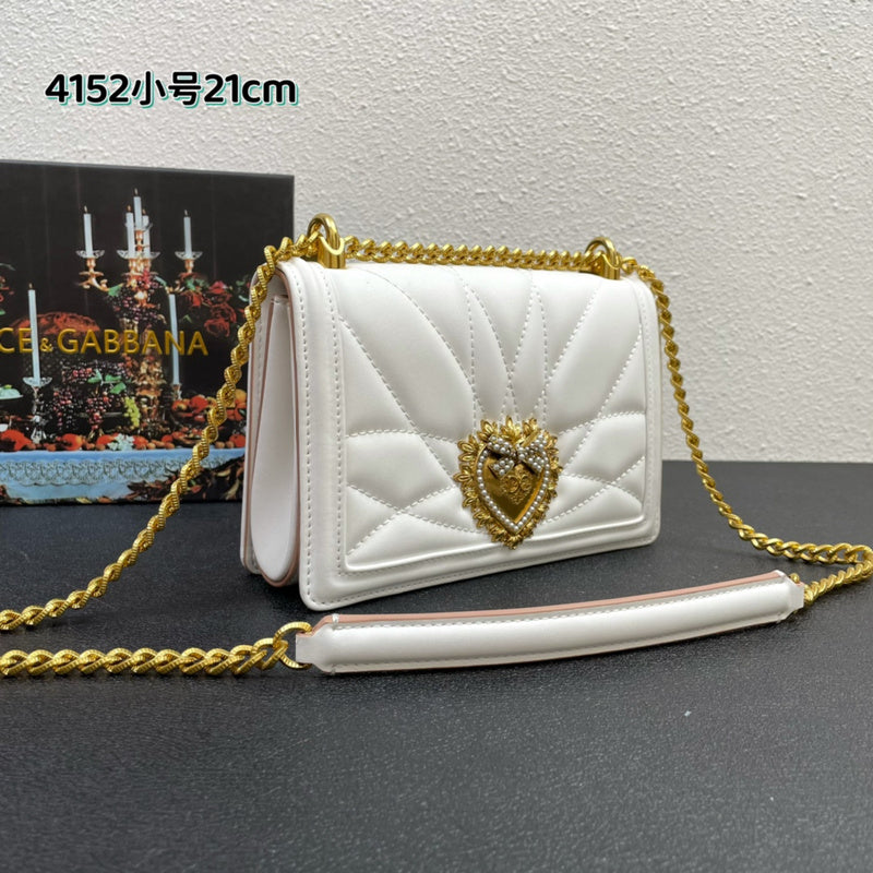 COZY - DAG Bags - 127