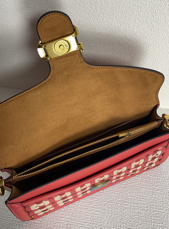 COZY - CAH Bags - 129