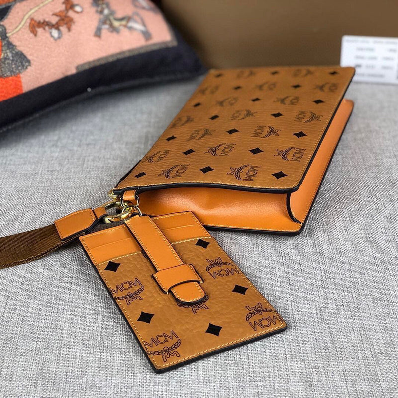 COZY - MQM Wallets - 006