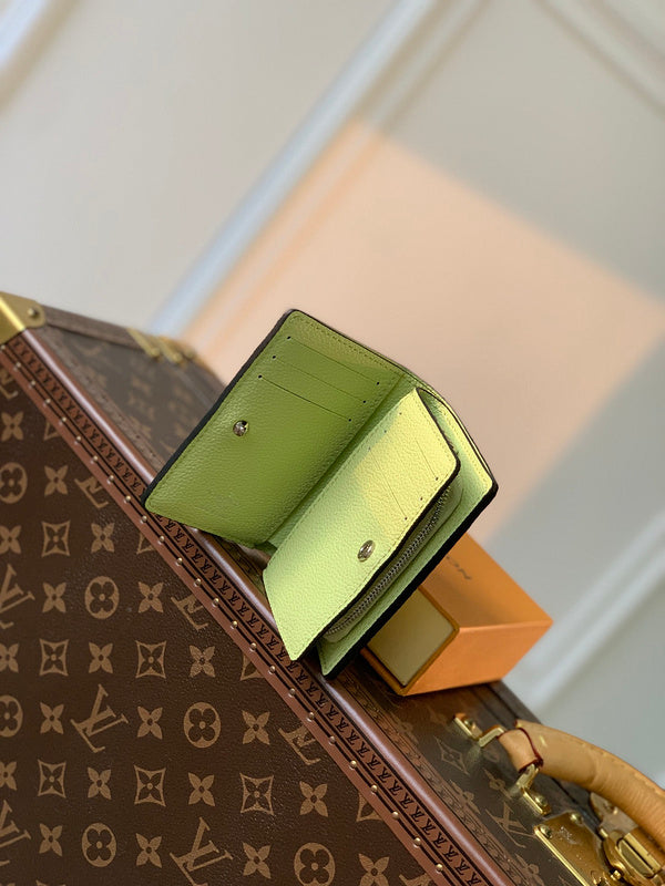 COZY - LOV Wallets - 048