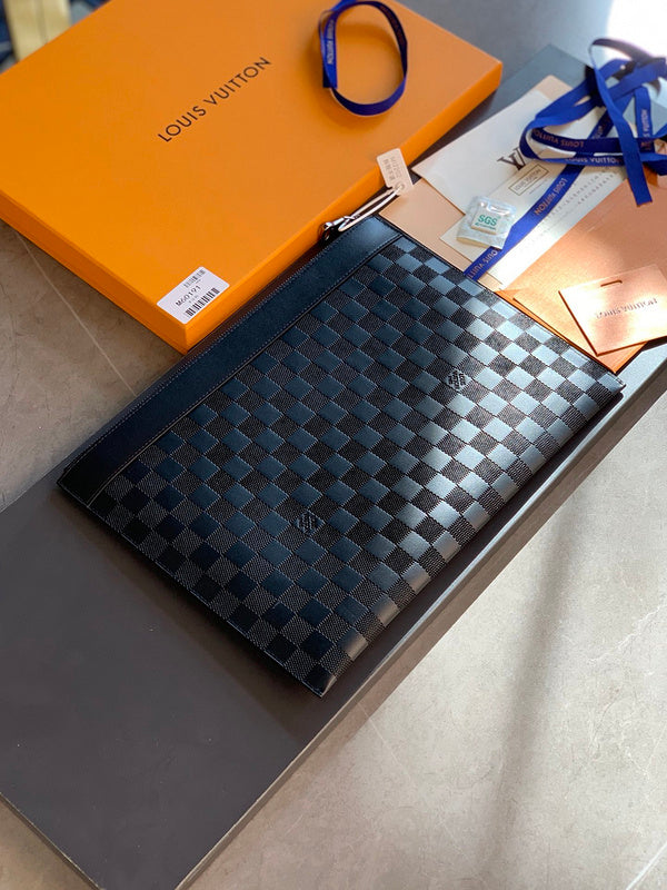 COZY - LOV Wallets - 414