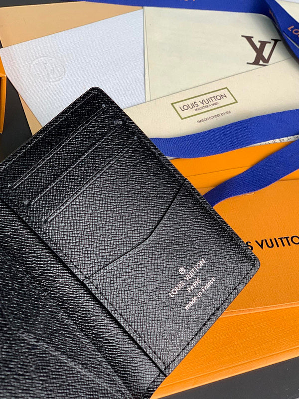 COZY - LOV Wallets - 306