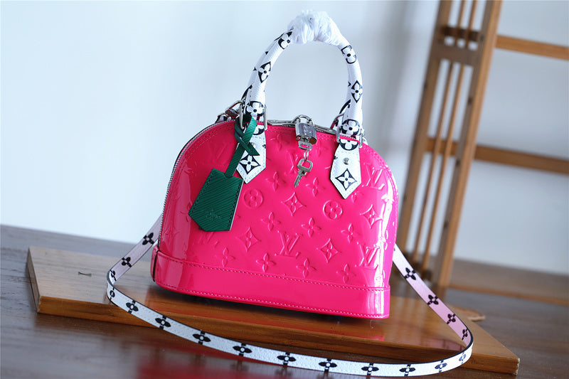 COZY - LOV Lady Bags - 1888