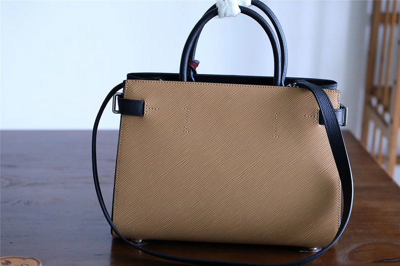 COZY - LOV Lady Bags - 1964
