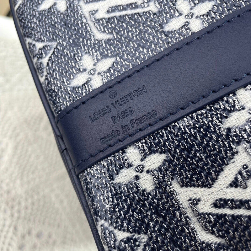 JB - LOV Travel Bags - 016