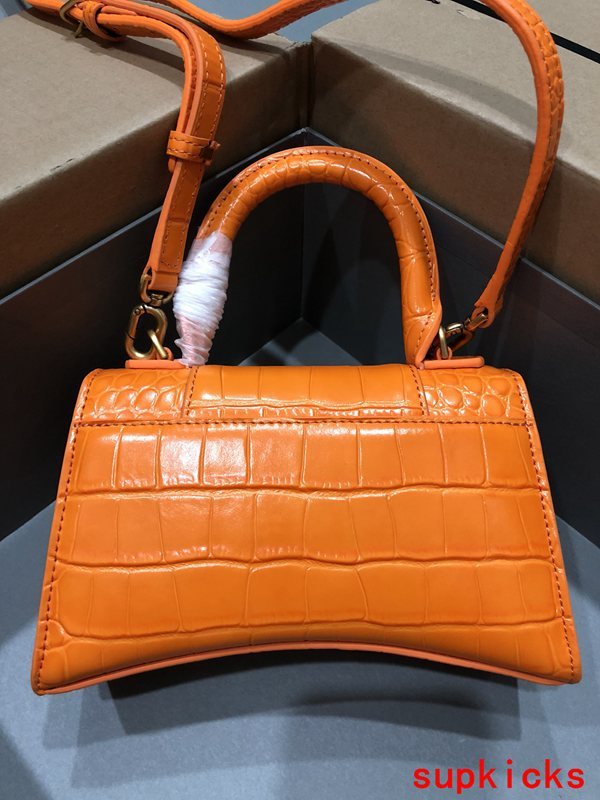 COZY BAGS - BG Hourglass Bags - 122