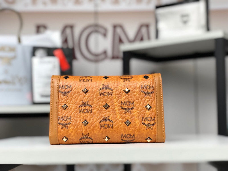 JB - MQM Wallets - 011