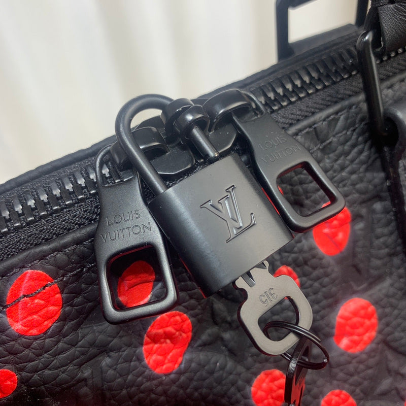 JB - LOV Travel Bags - 020