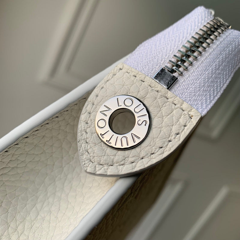 COZY - LOV Wallets - 378