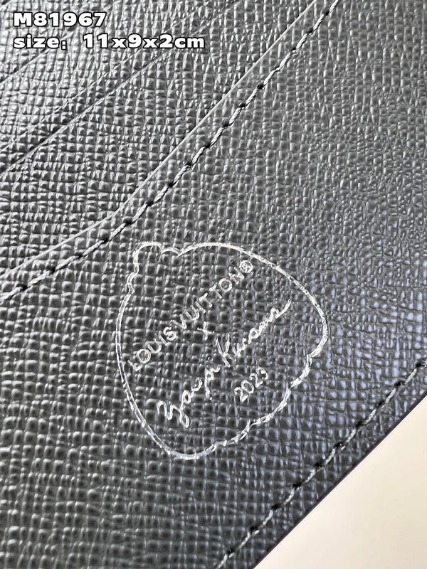 COZY - LOV Wallets - 186