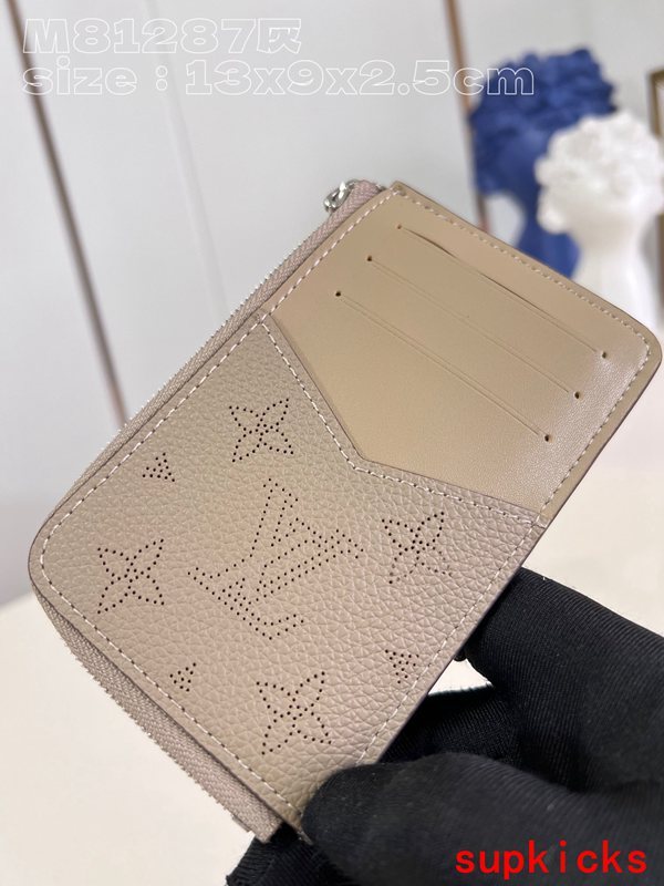 COZY BAGS - Mix Wallets - 042