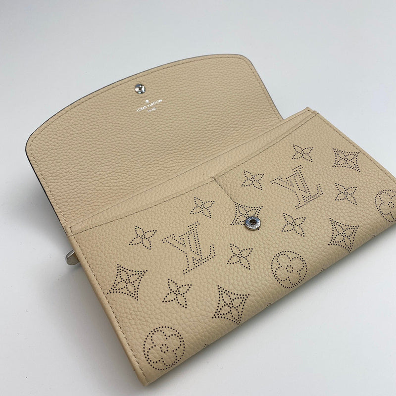 COZY - LOV Wallets - 506