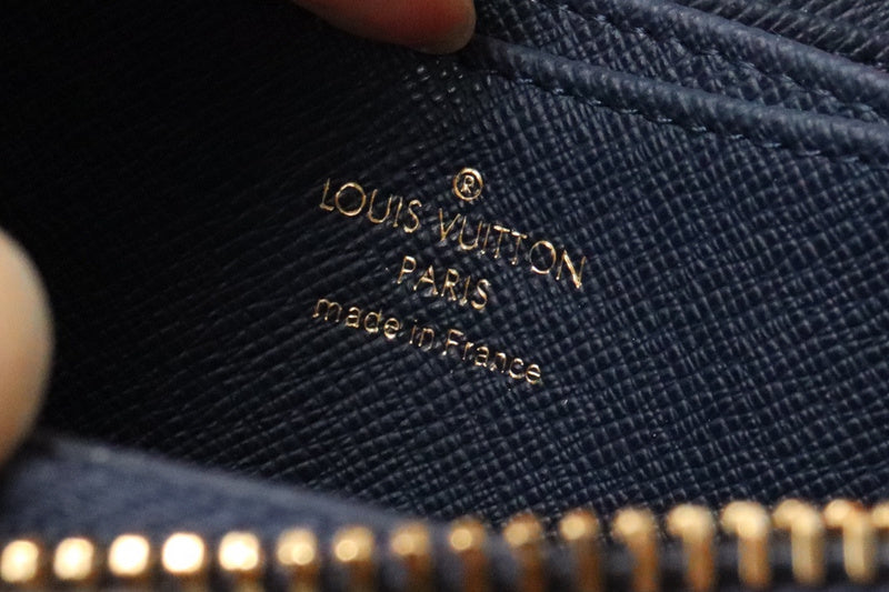COZY BAGS - LOV Wallets - 607
