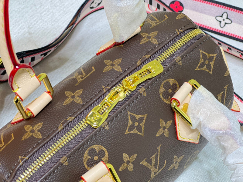 COZY BAGS - GUKI Women Bags - 1525