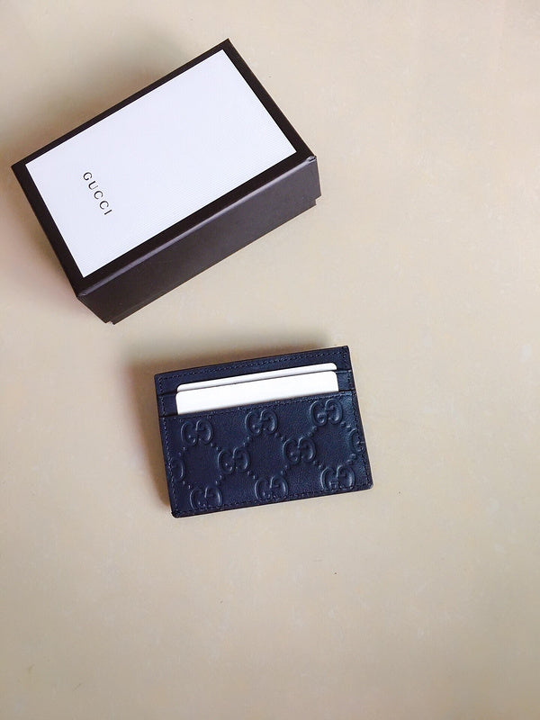 COZY - Guki Card Case - 081