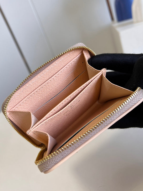 COZY - LOV Wallets - 069