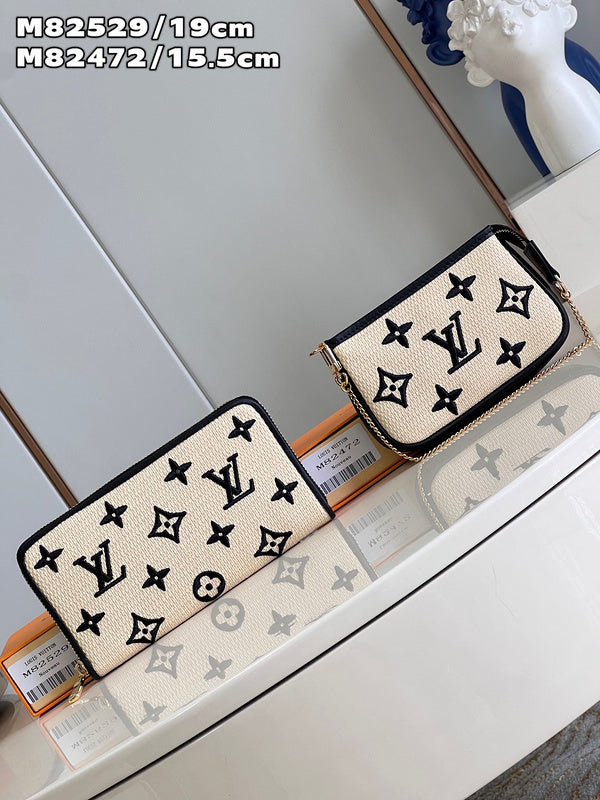 COZY - LOV Wallets - 134