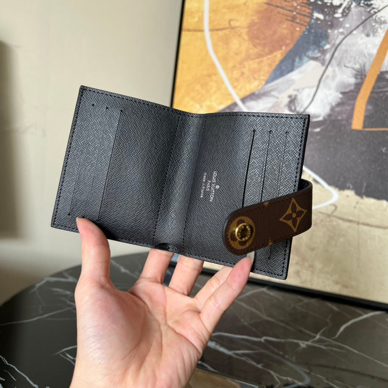 COZY - LOV Wallets - 103