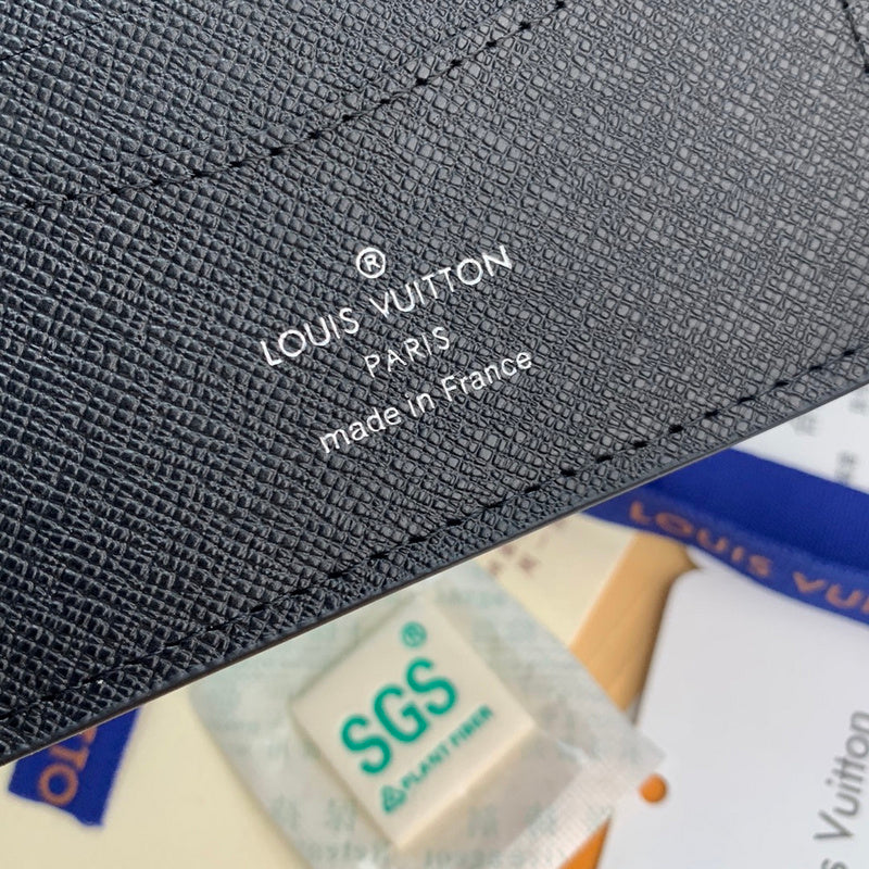 COZY - LOV Wallets - 466