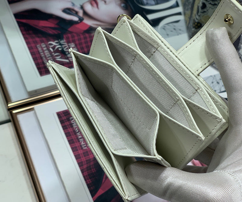 JB - DOR Wallets - 068