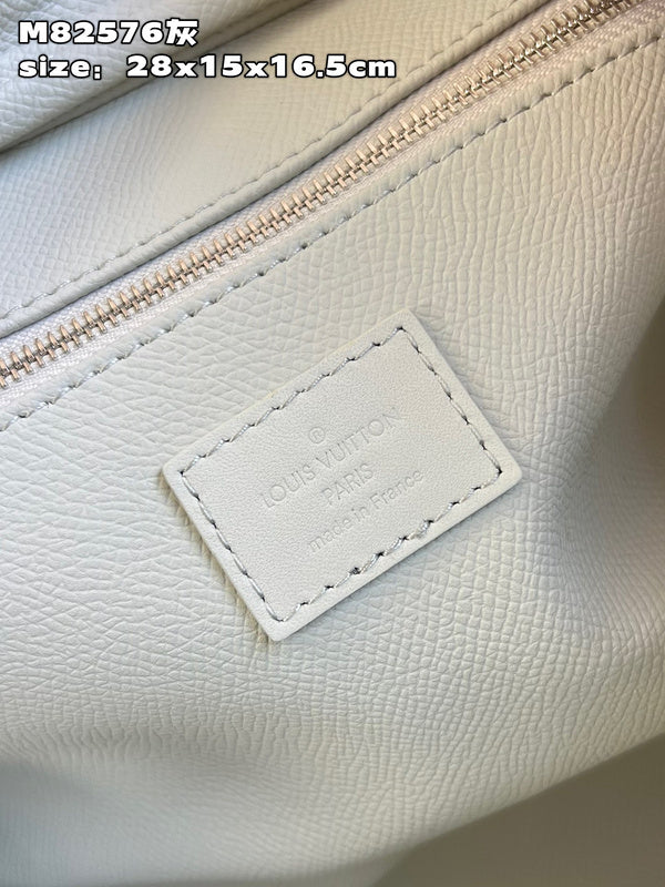 COZY - LOV Wallets - 068