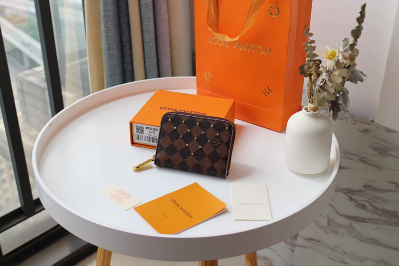 COZY BAGS - LOV Wallets - 636