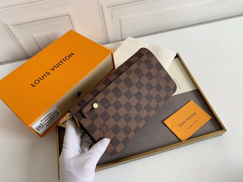 COZY BAGS - LOV Wallets - 682