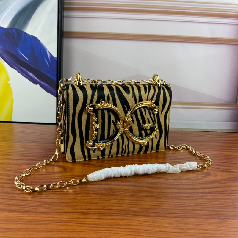 COZY - DAG Bags - 222
