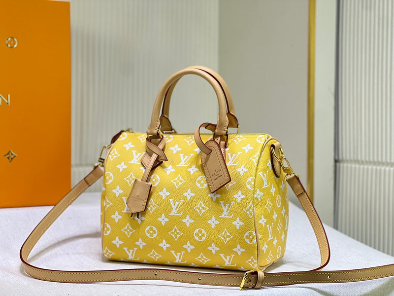 COZY BAGS - GUKI Women Bags - 1400