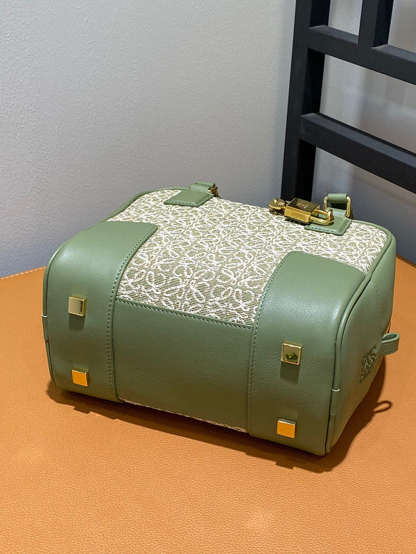 JB - LWO Lady Bags - 012