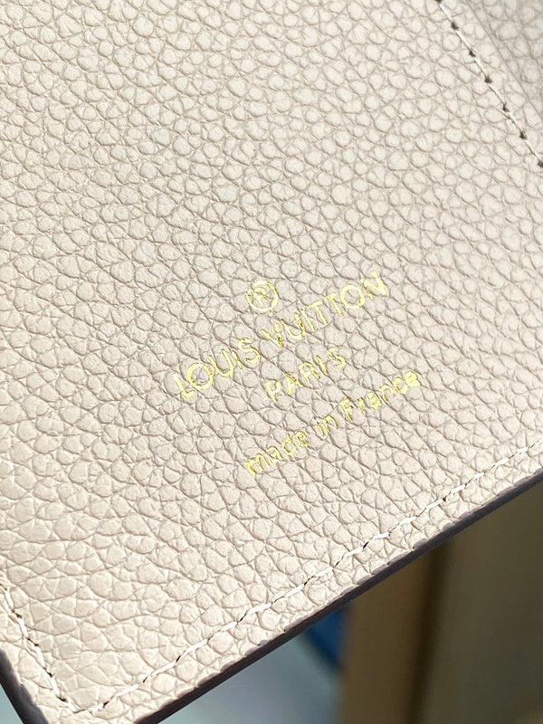 COZY - LOV Wallets - 025