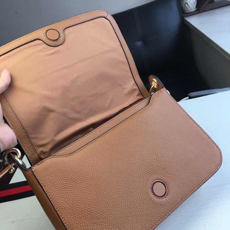 COZY - CAH Bags - 546