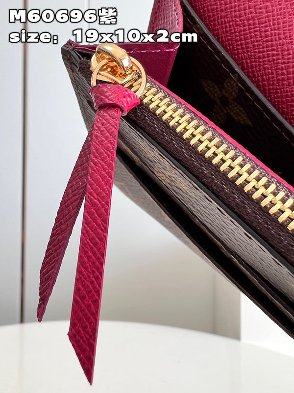COZY - LOV Wallets - 340