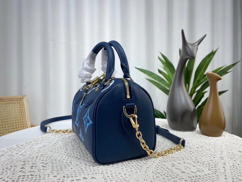 JB - LOV Travel Bags - 032