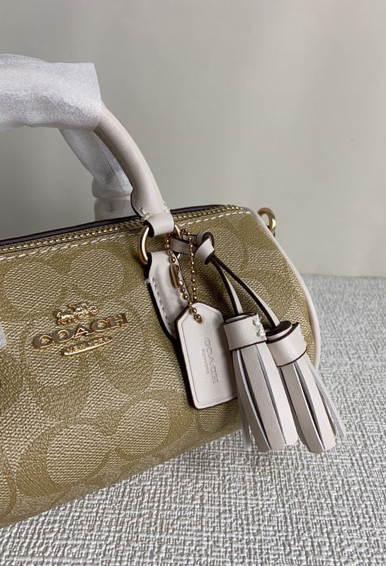 COZY - CAH Bags - 200