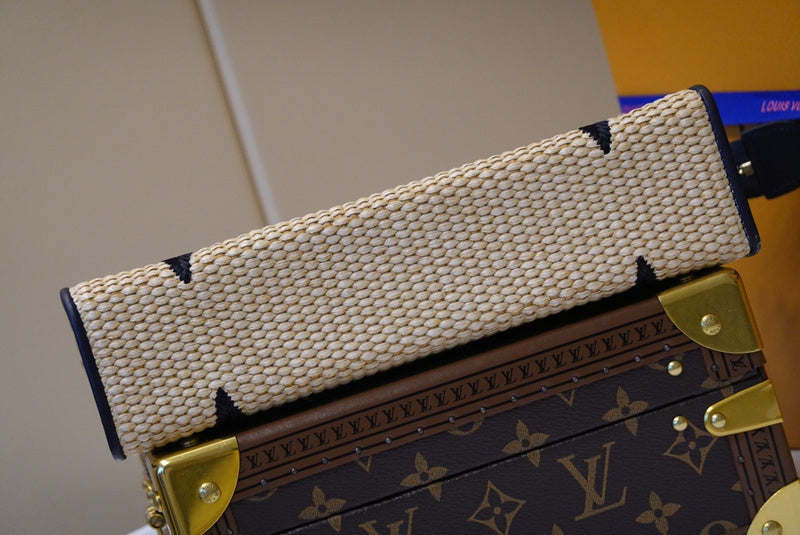 COZY - LOV Wallets - 225