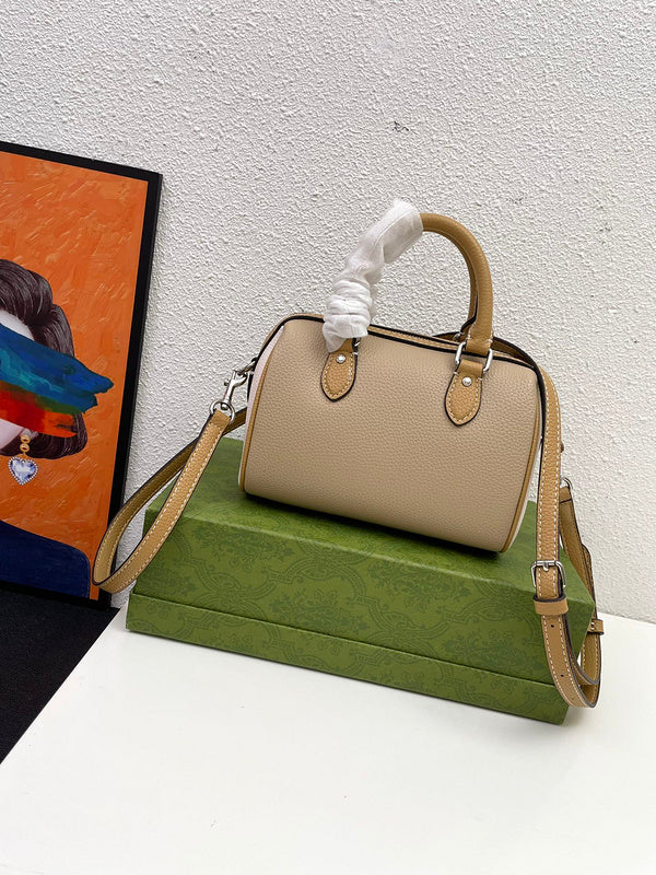 COZY - CAH Bags - 314
