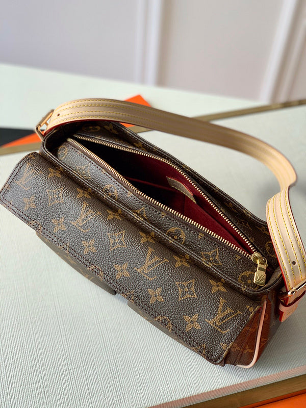 COZY - LV Bags - 4701