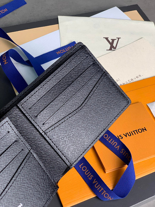 COZY - LOV Wallets - 304