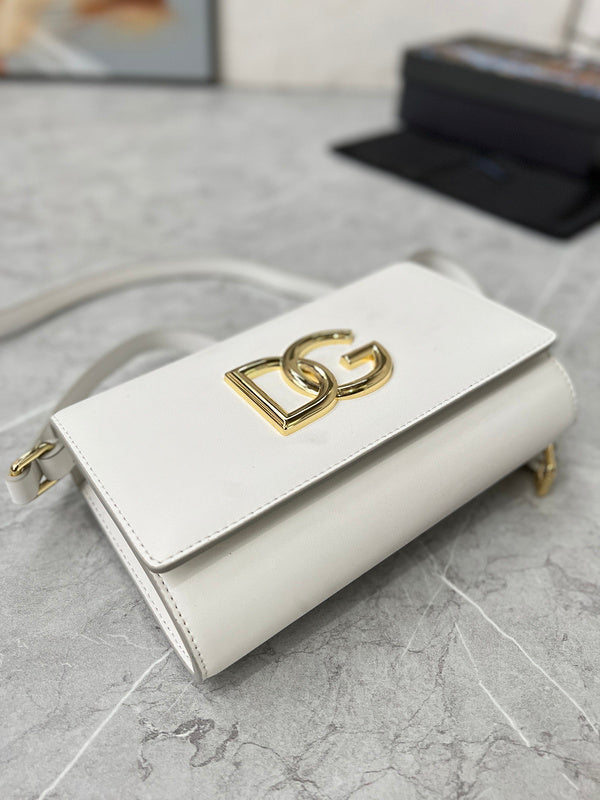 COZY - DAG Bags - 172
