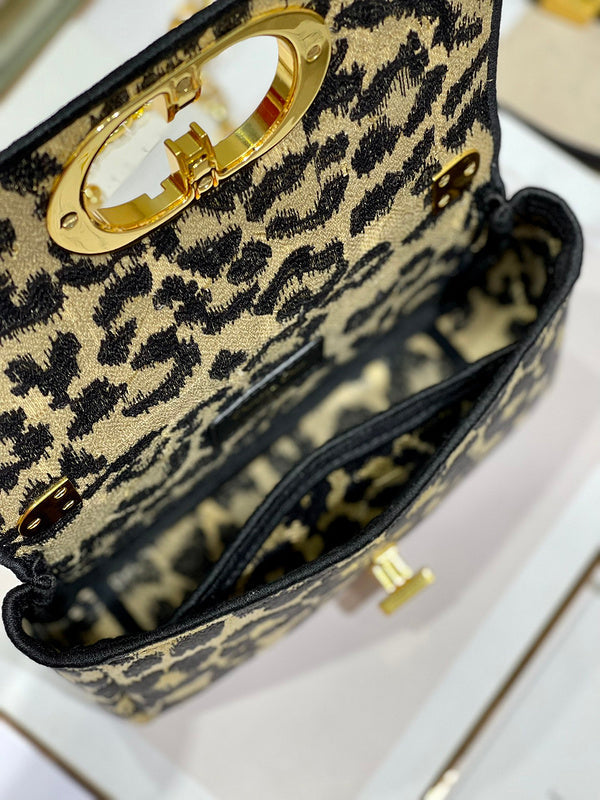 COZY BAGS - DOR Bags - 657