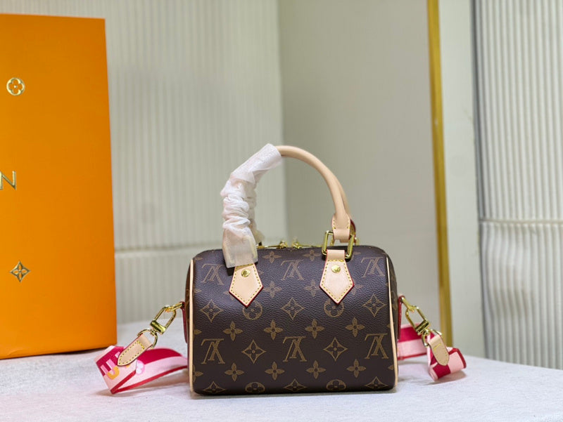 COZY BAGS - GUKI Women Bags - 1529