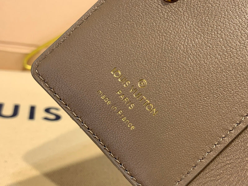 COZY - LOV Wallets - 332