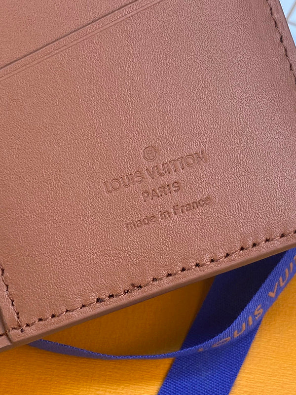 COZY - LOV Wallets - 007